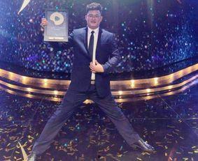 游戏主播大奇吃瓜视频,揭秘游戏主播幕后趣事