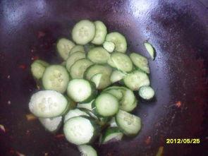 做小野瓜吃的视频大全集,视频大全集带你解锁田园风味